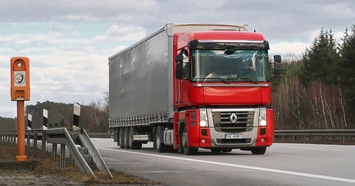 Camion Eligor 1/43 – Renault Magnum – Semi-remorque Tautliner Gueppe Clasquin