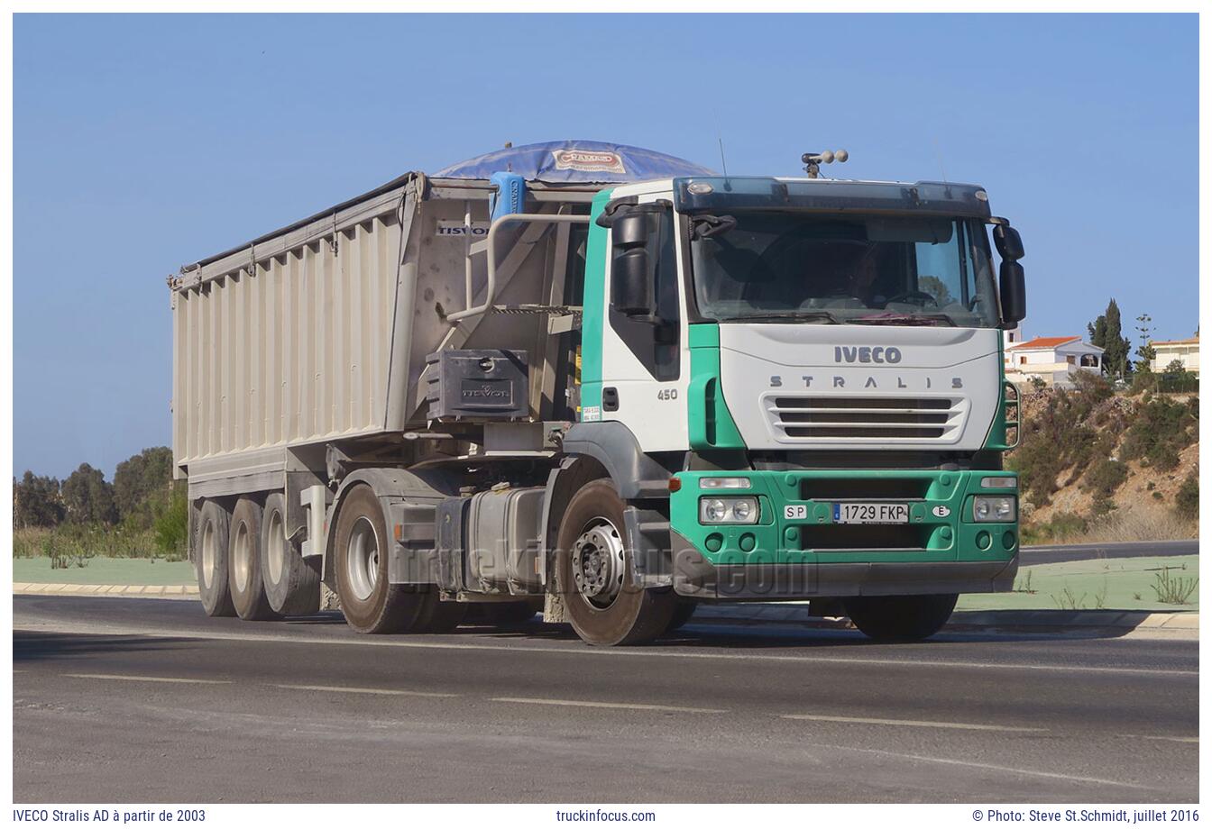 IVECO Stralis AD à partir de 2003 Photo juillet 2016