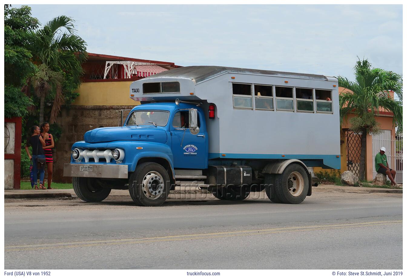 Ford (USA) V8 von 1952 Foto Juni 2019