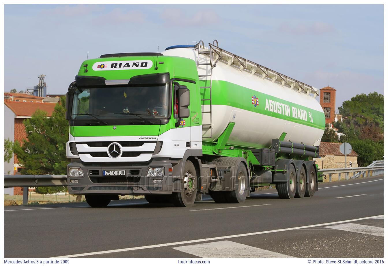 Mercedes Actros 3 à partir de 2009 Photo octobre 2016