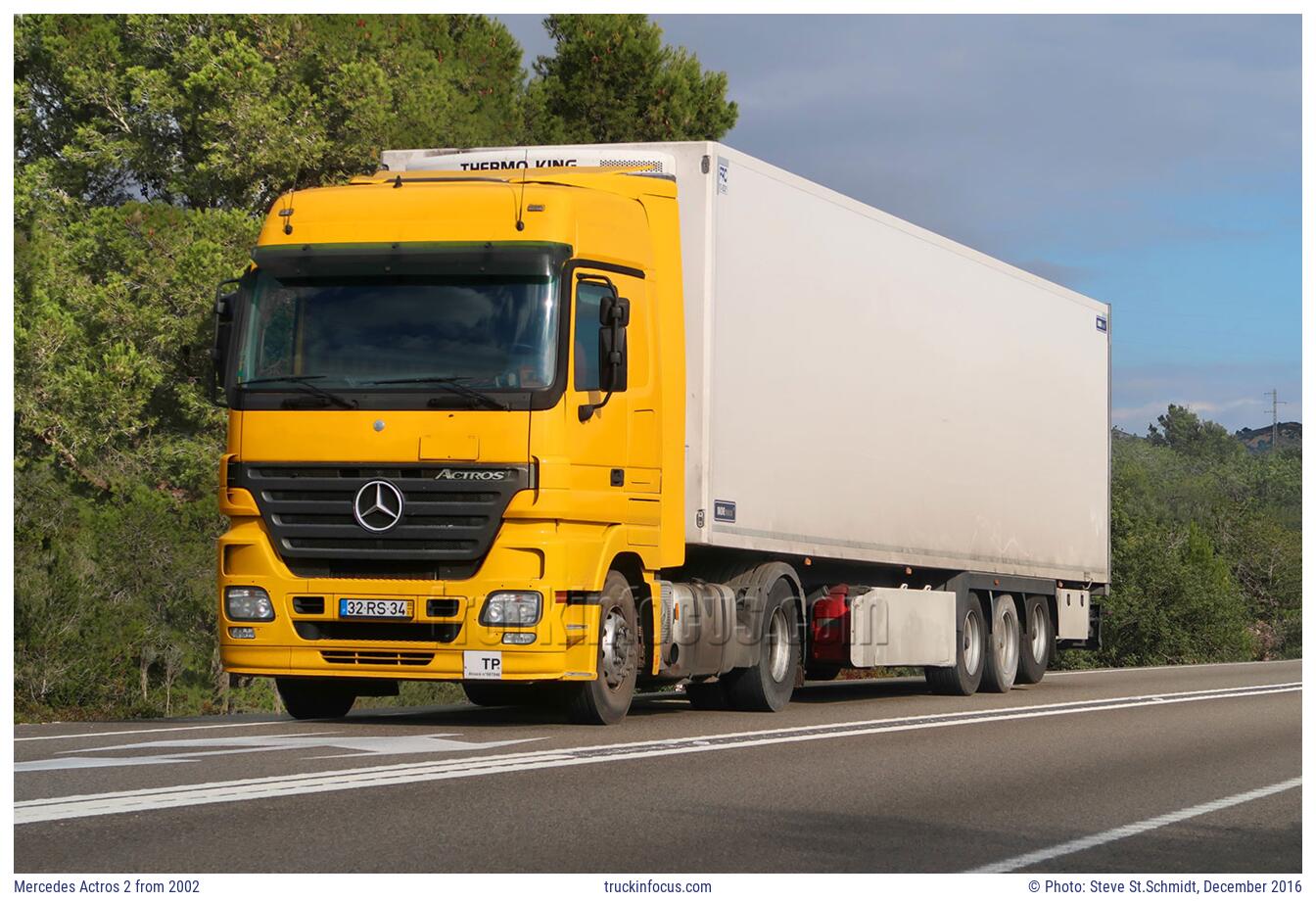 Mercedes Actros 2 from 2002 Photo December 2016