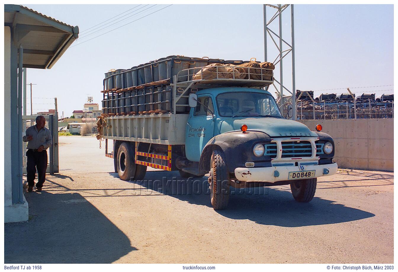 Bedford TJ ab 1958 Foto März 2003