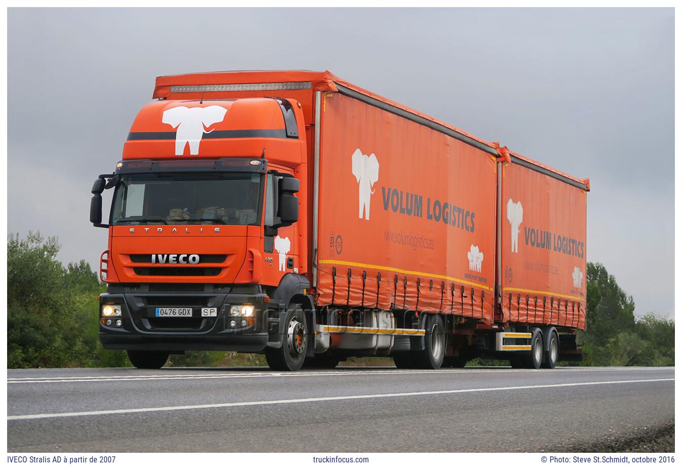 IVECO Stralis AD à partir de 2007 Photo octobre 2016