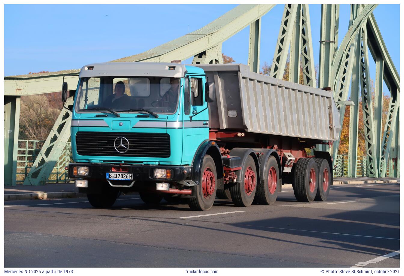 Mercedes NG 2026 à partir de 1973 Photo octobre 2021