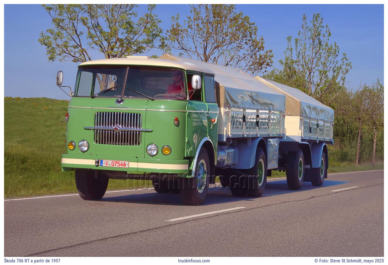 Škoda 706 RT a partir de 1957 Foto mayo 2025