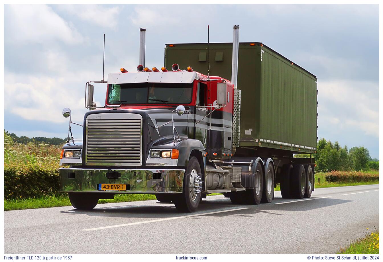 Freightliner FLD 120 à partir de 1987 Photo juillet 2024