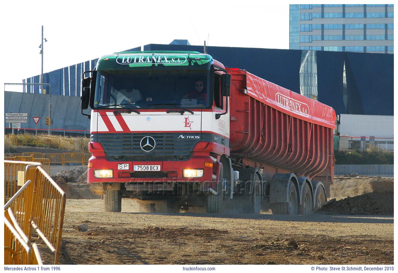 Mercedes Actros 1 from 1996 Photo December 2010