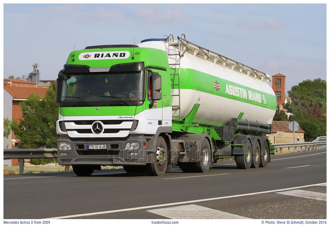 Mercedes Actros 3 from 2009 Photo October 2016