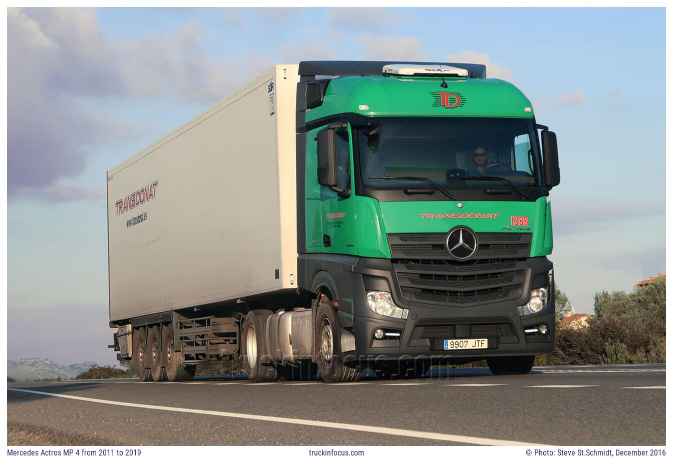 Mercedes Actros MP 4 from 2011 to 2019 Photo December 2016