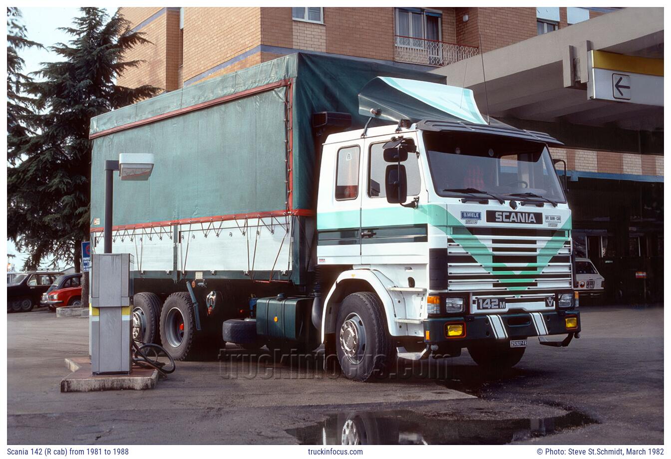 Scania 142 (R cab) from 1981 to 1988 Photo March 1982