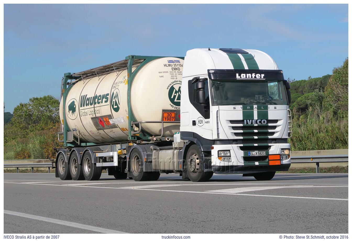 IVECO Stralis AS à partir de 2007 Photo octobre 2016