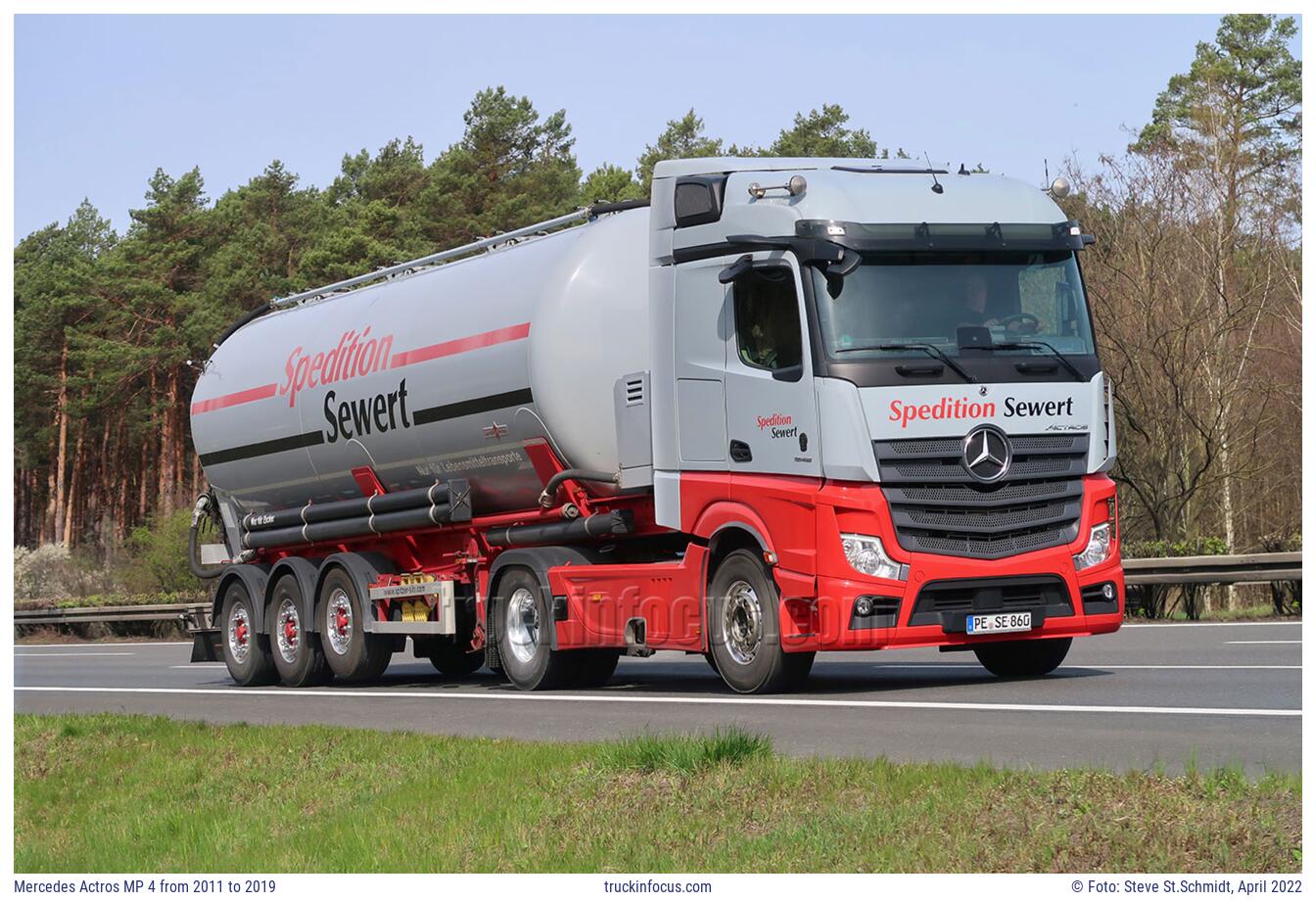 Mercedes Actros MP 4 from 2011 to 2019 Foto April 2022