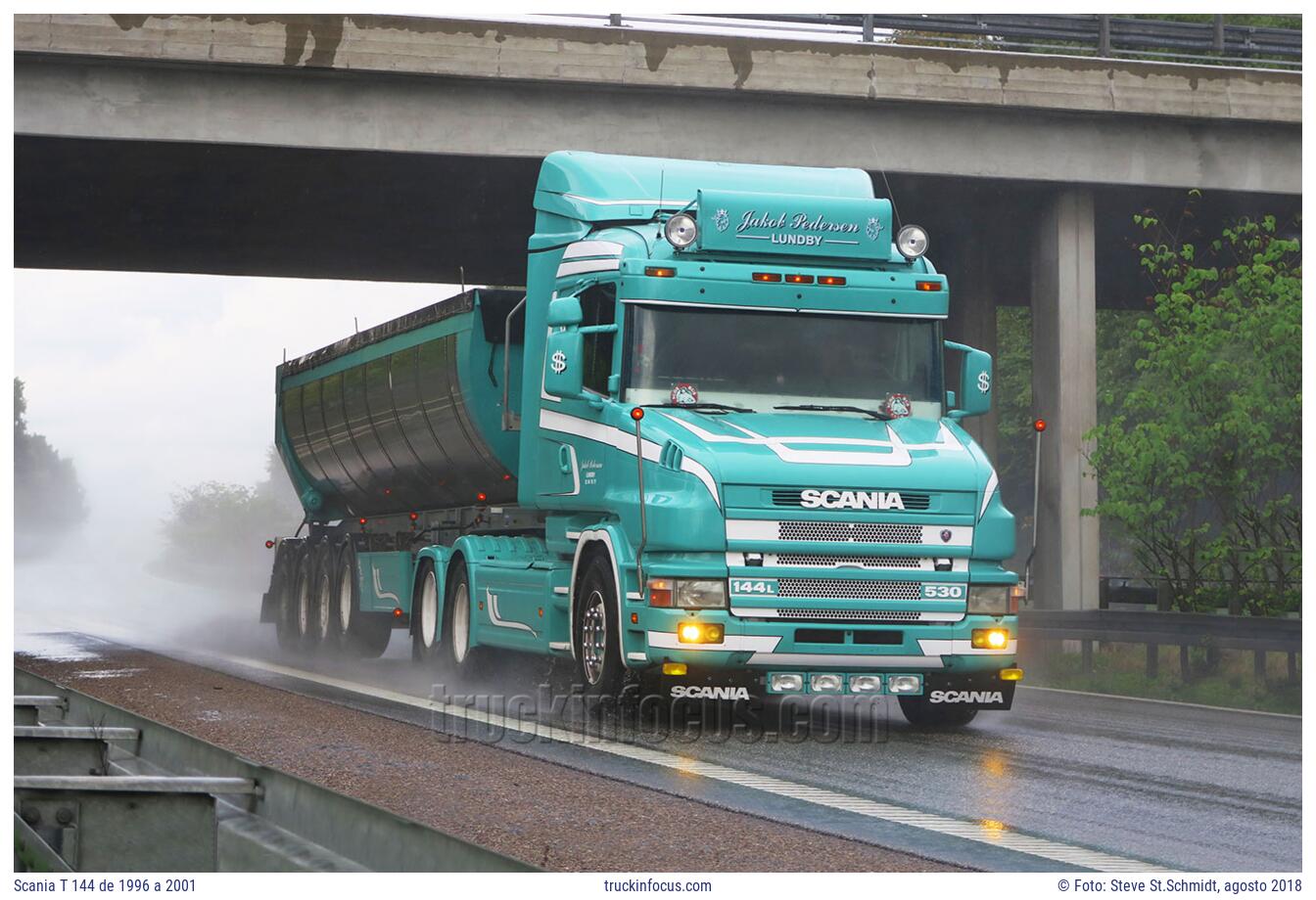 Scania T 144 de 1996 a 2001 Foto agosto 2018