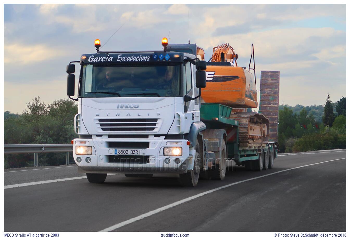 IVECO Stralis AT à partir de 2003 Photo décembre 2016