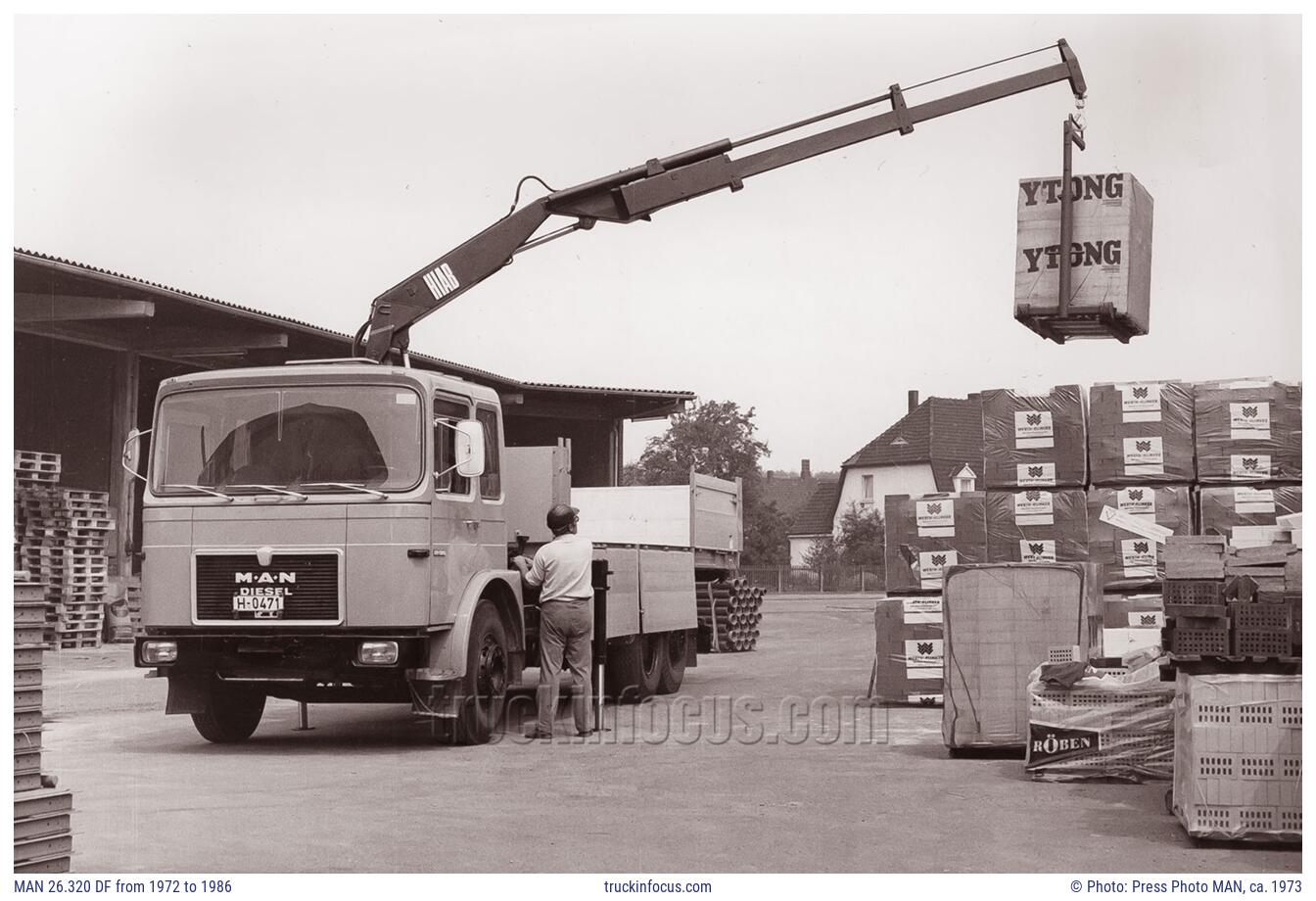 MAN 26.320 DF from 1972 to 1986 Photo ca. 1973