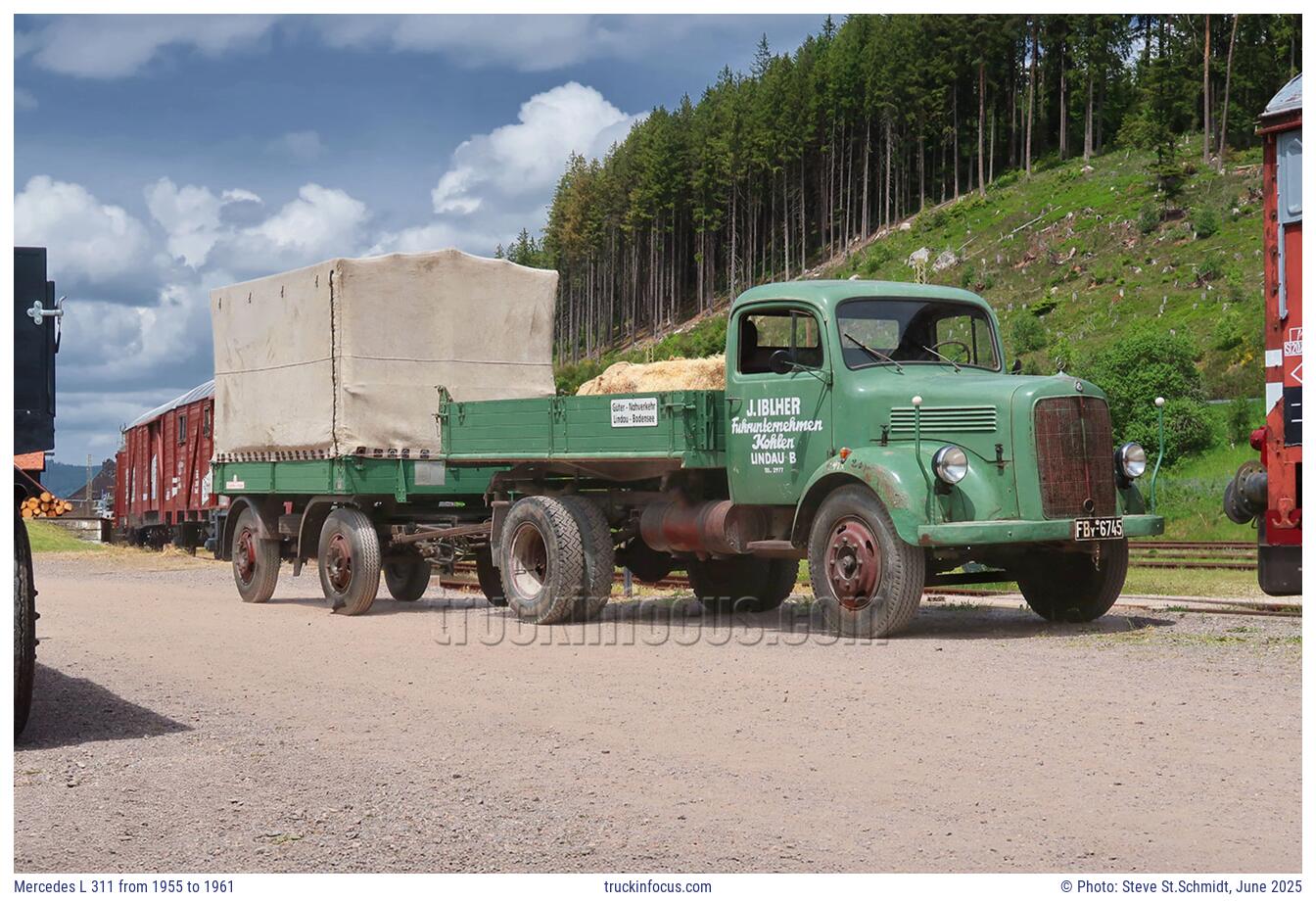 Mercedes L 311 from 1955 to 1961 Photo June 2025