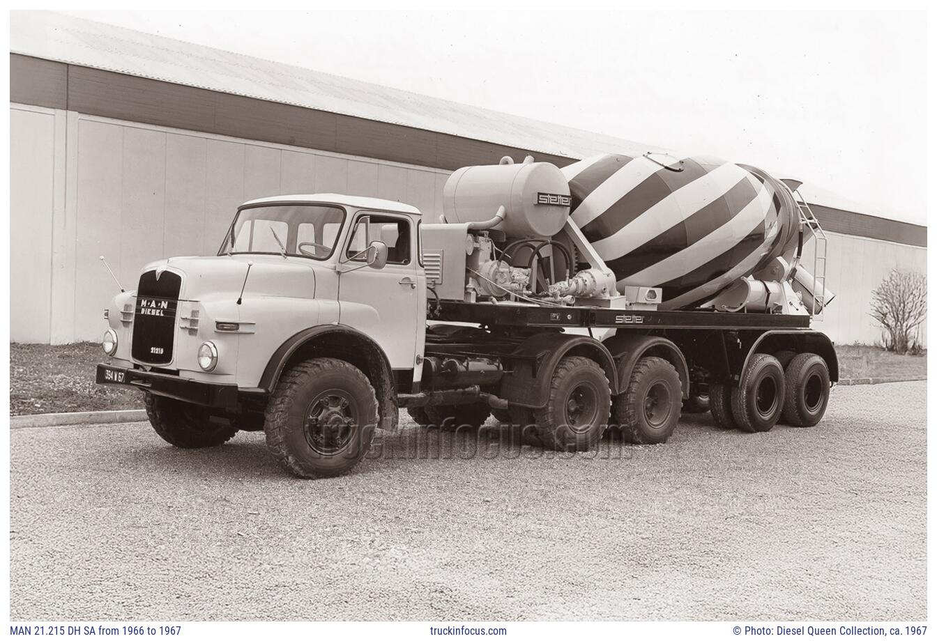 MAN 21.215 DH SA from 1966 to 1967 Photo ca. 1967