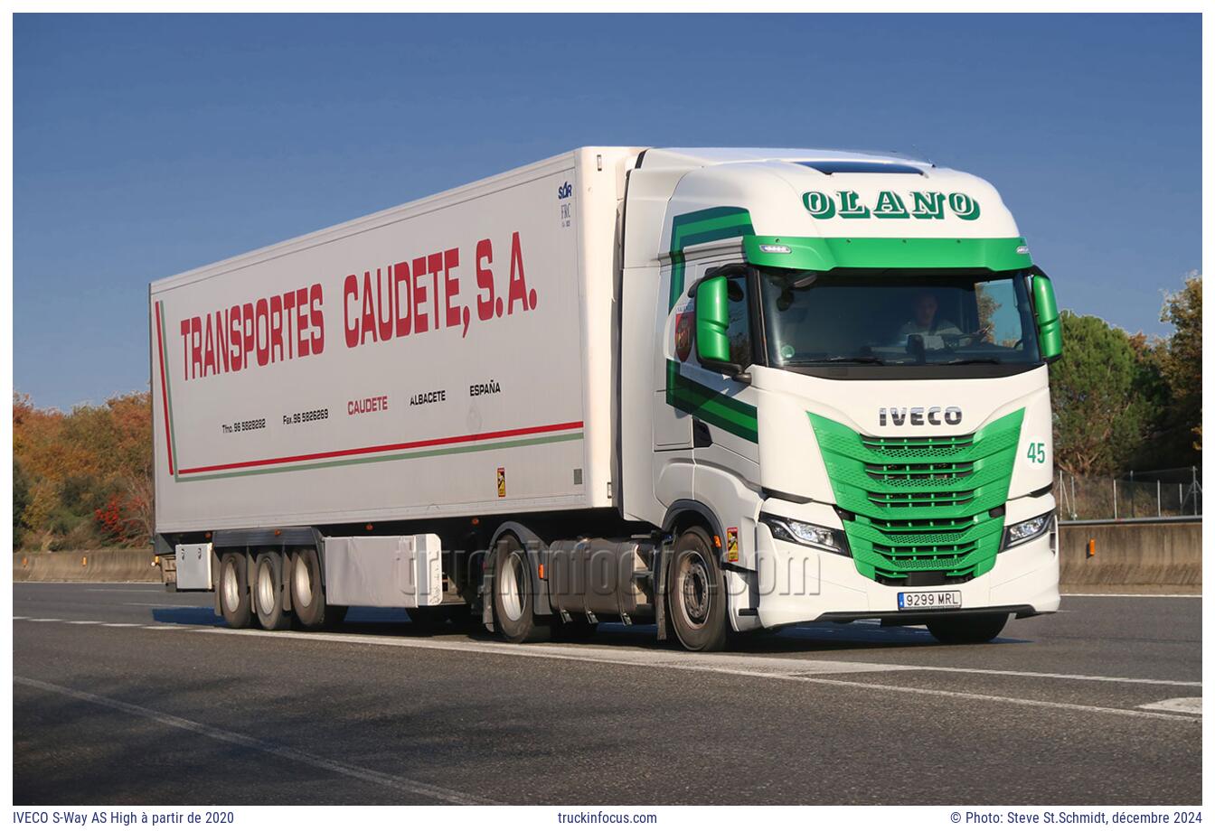 IVECO S-Way AS High à partir de 2020 Photo décembre 2024