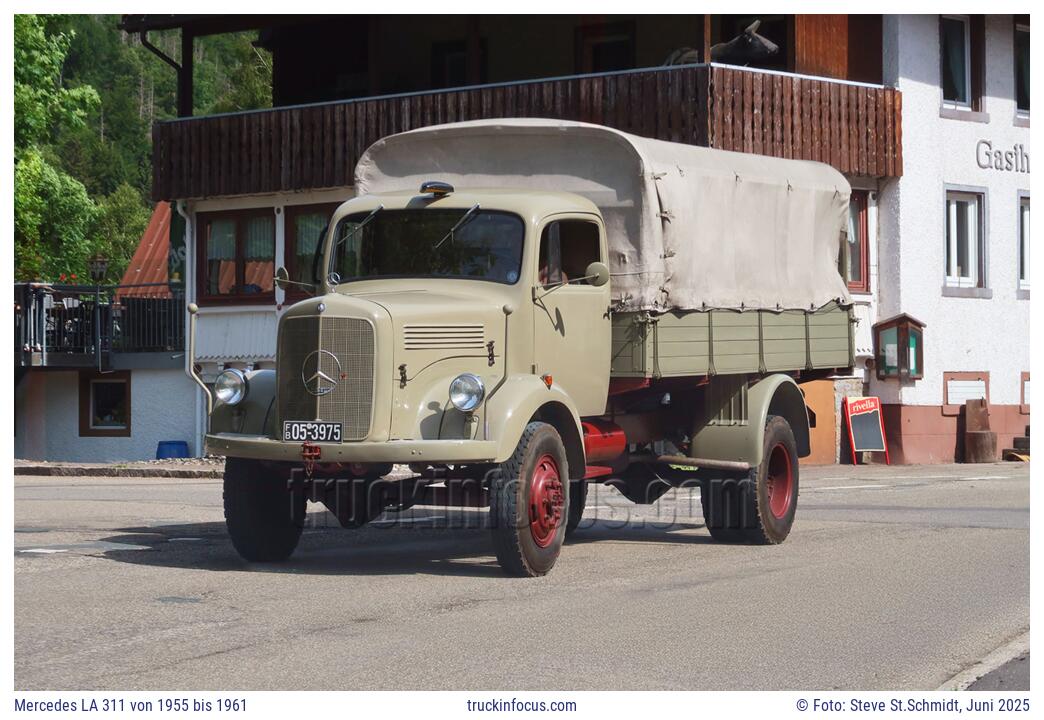 Mercedes LA 311 von 1955 bis 1961 Foto Juni 2025