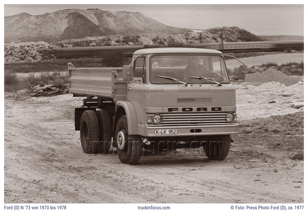 Ford (D) N '73 von 1973 bis 1978 Foto ca. 1977