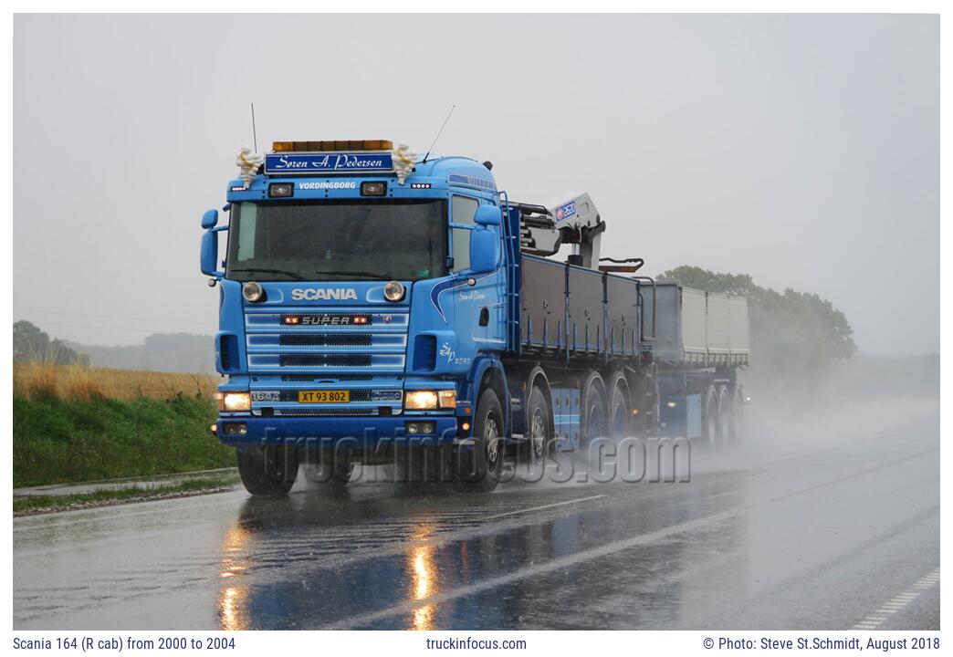 Scania 164 (R cab) from 2000 to 2004 Photo August 2018